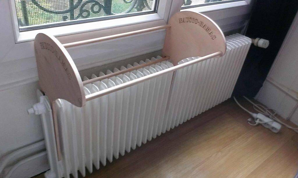 The installed hammock, without the cradle