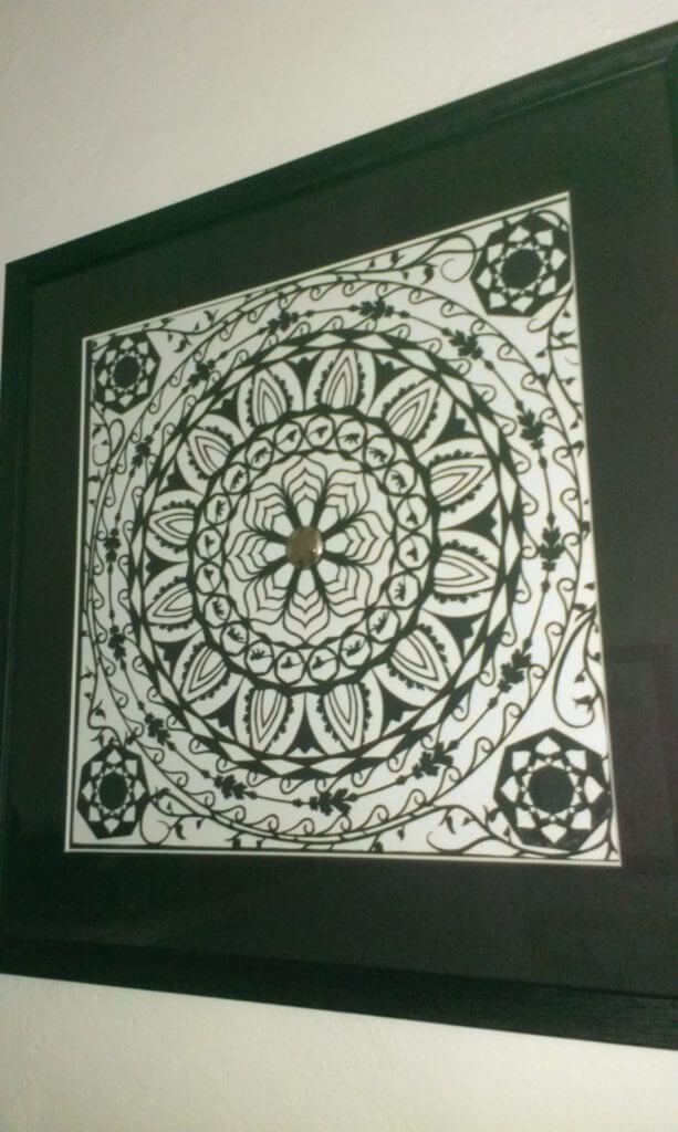 Mandala papercut : framed